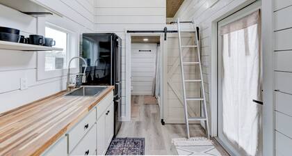 Canary-Inspired Tiny Home Retreat Near Blanco State Park