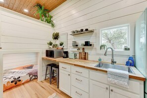 Fridge, microwave, coffee/tea maker, cookware/dishes/utensils - Kauai-Inspired Tiny Home Escape Near Blanco | Fire Pit & Tropical Vibes (Blanco)