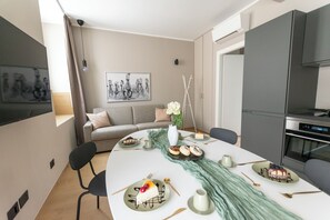 Interior - Plana Residence Apartment 8 Piazza Firenze Corso Sempione Milan (Milano)