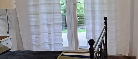 アイロン / アイロン台、インターネット、ベッドシーツ