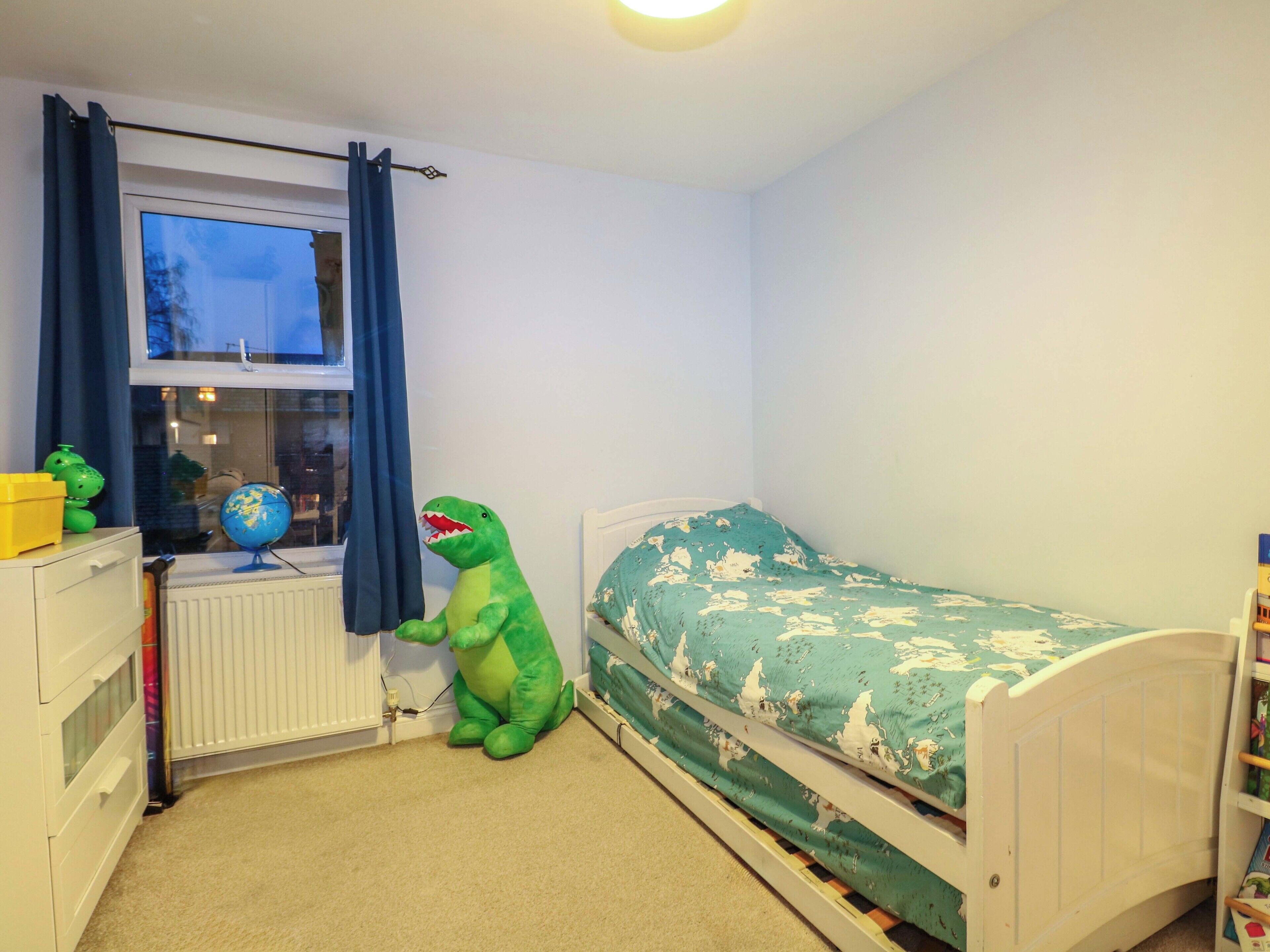 3 bedrooms, individually decorated, individually furnished, free WiFi