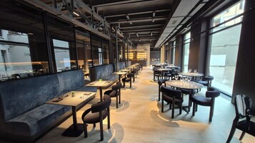 Daily buffet breakfast (EUR 25 per person)