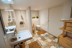 Dutxa, assecador de cabells i tovalloles 