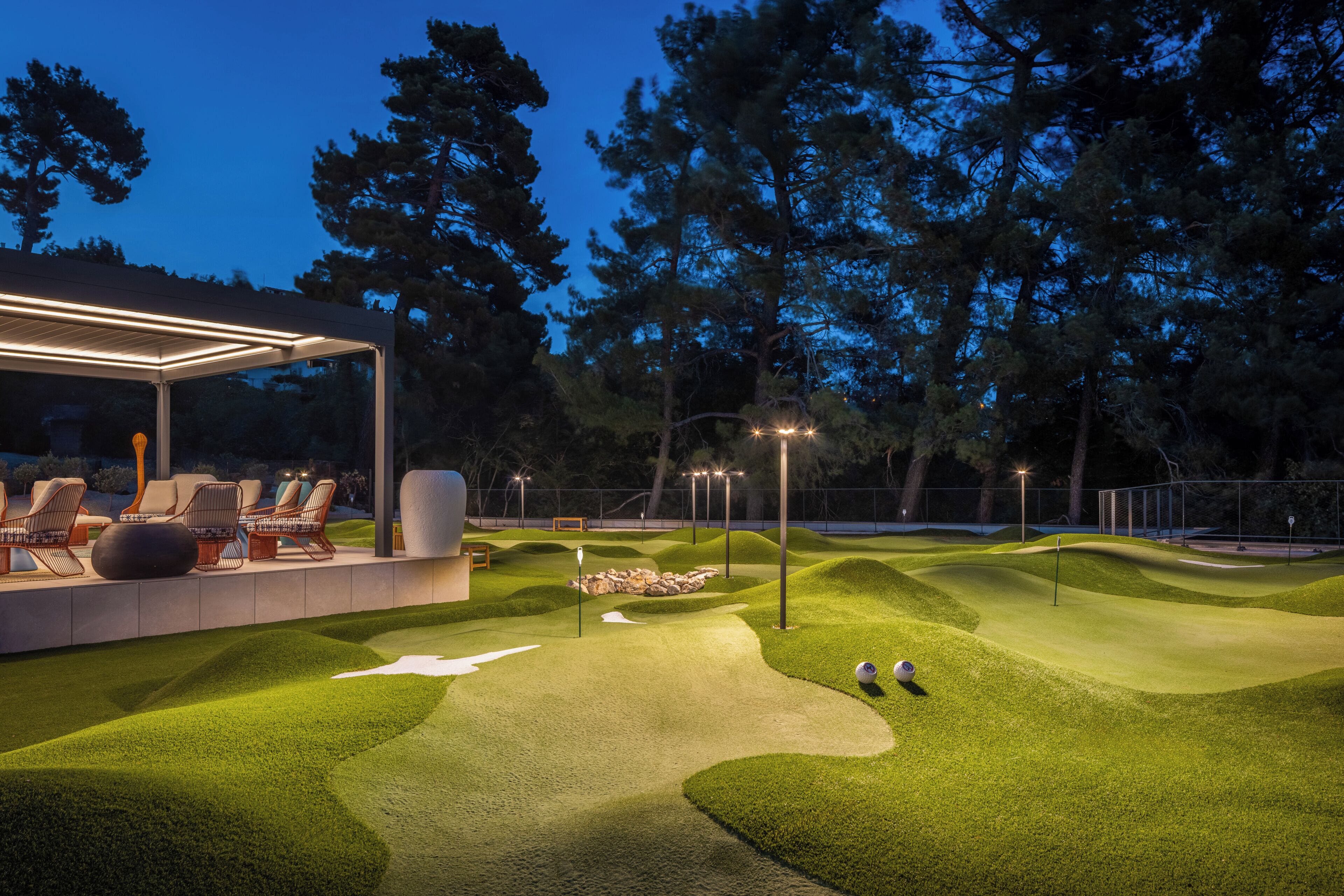 Mini-golf