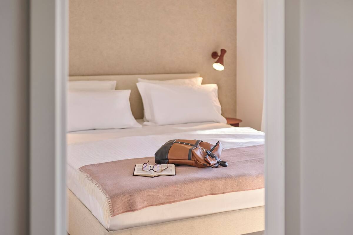 In-room safe, iron/ironing board (on request), free WiFi