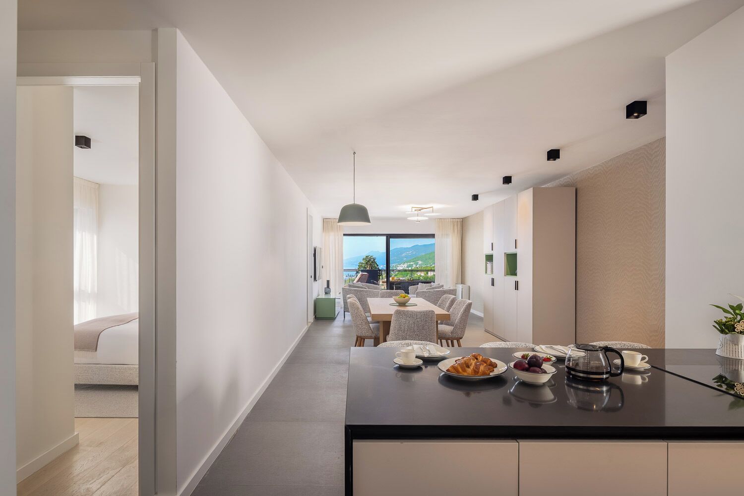 Family Apartment for 5 persons with sea view balcony | Private kitchen | Fridge, cookware/dishes/utensils