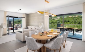Vosco four\-bedroom rooftop apartment | Zona de estar