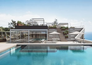 Piscine extérieure (ouverte en saison)