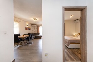Apartment - Quiet Meterize Apartment Near Zadar (Sibenik)