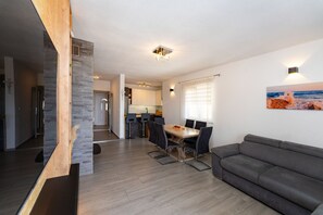 Apartment | Living room - Quiet Meterize Apartment Near Zadar (Sibenik)