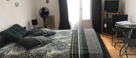 1 chambre, systĂšme dâinsonorisation, Wi-Fi, literie fournie