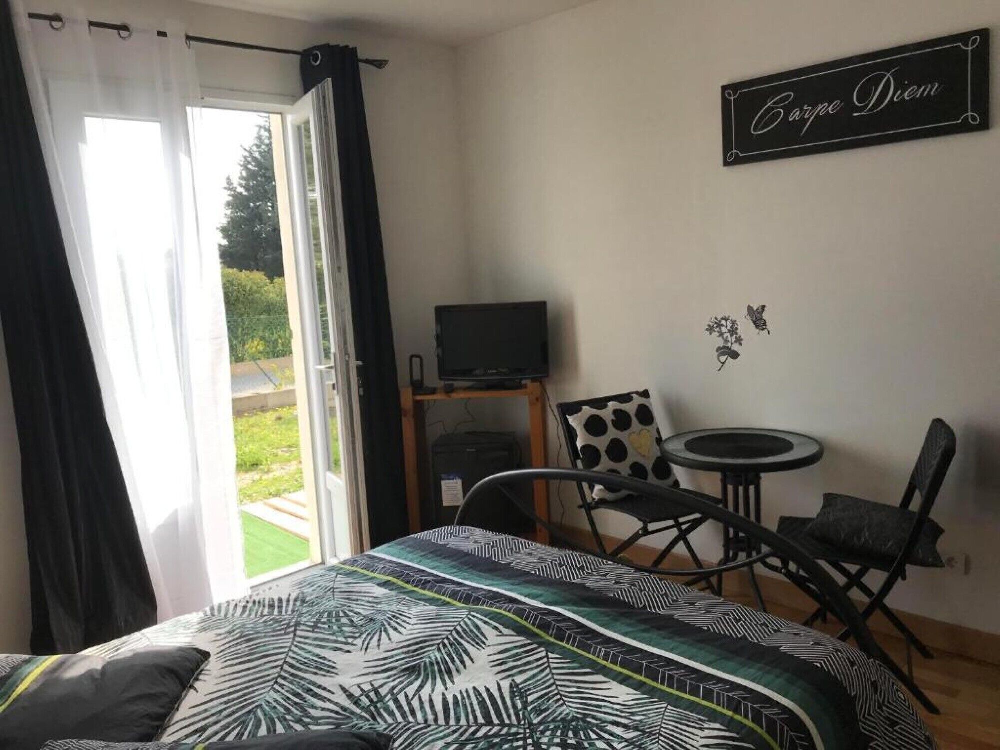 1 chambre, Wi-Fi, draps fournis