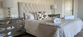 Pool - Sauna - Cinema - Hot Tub - Sleeps 10 - Pets