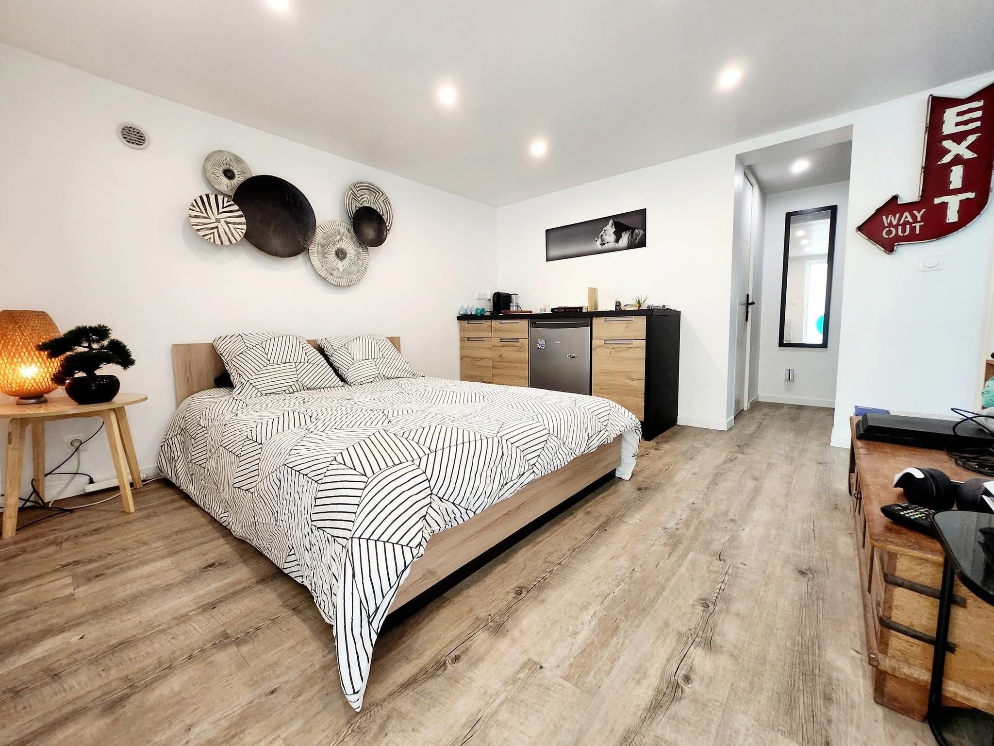 1 bedroom, WiFi, bed sheets