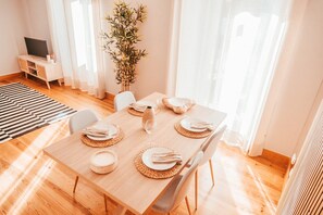 Dining - Apartment in city centre, Lisboa (Lisboa ciudad)