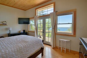 Fer et planche à repasser, Wi-Fi, draps fournis