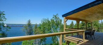 River Ledge Hideaway