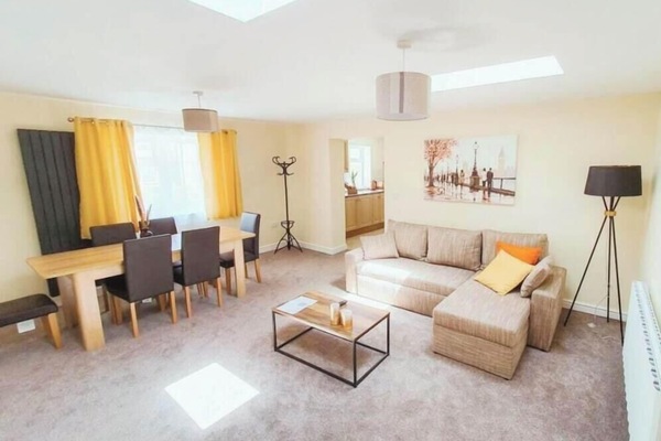 Spacious Living Room