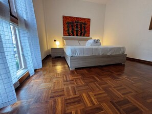 1 chambre, fer et planche à repasser, accès au Wi-Fi (inclus)