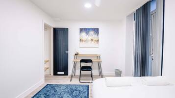 10 chambres, bureau, fer et planche Ă repasser, Wi-Fi