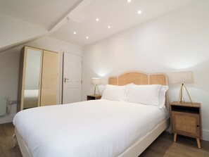 Cottage - Beachwalk Villa 3 (Whitby)