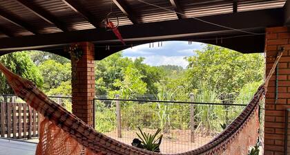 Casa de Campo Pet Friendly com Churrasqueira