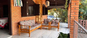 Casa de Campo Pet Friendly com Churrasqueira