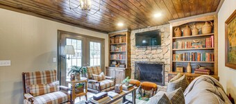 Fishing Ponds: Peaceful Tifton Getaway