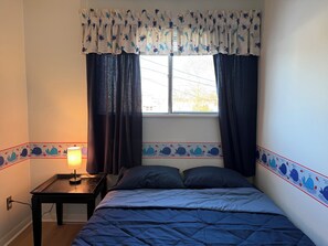 3 soveværelser, strygejern/strygebræt, internetforbindelse, sengetøj