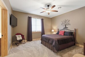 4 bedrooms, WiFi, bed sheets