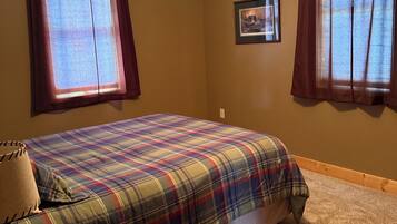 4 bedrooms, WiFi, bed sheets