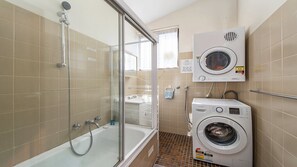 Bathroom - Unit 60 Beachpark Apartments (Port Macquarie)
