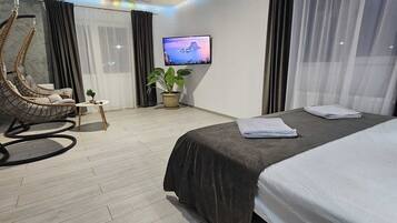 Bügeleisen/Bügelbrett, WLAN, Bettwäsche