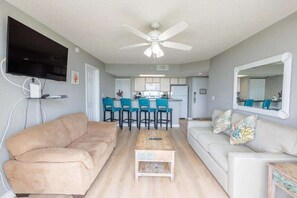 TV - The Grand Turk | Spectacular Sunset View, Private (Key West)