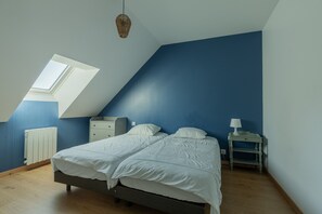 6 Schlafzimmer, WLAN, Bettwäsche