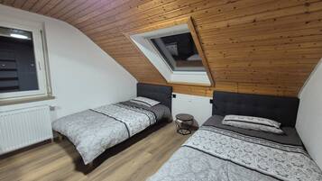 Bügeleisen/Bügelbrett, WLAN, Bettwäsche