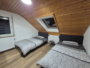 Bügeleisen/Bügelbrett, WLAN, Bettwäsche