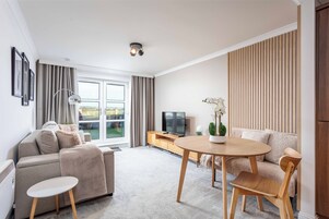 Apartamento clássico | Ferros/tábuas de passar roupa, Wi-Fi de cortesia