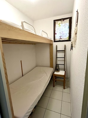 1 bedroom
