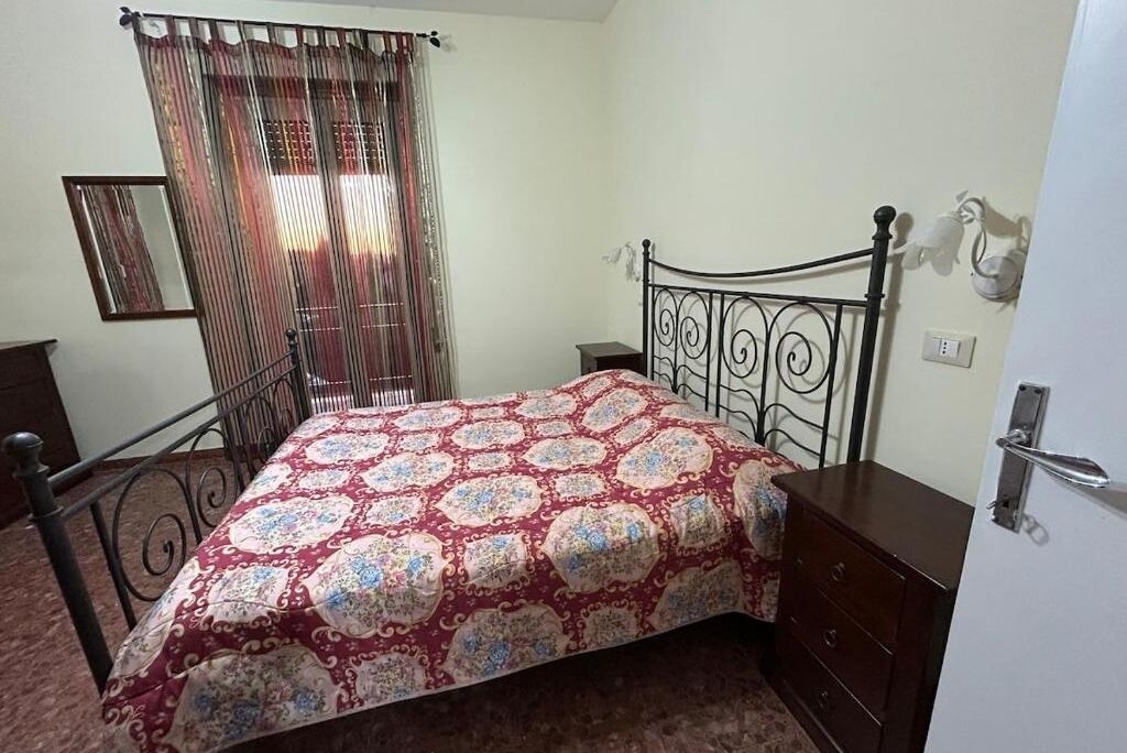 Fer et planche à repasser, Wi-Fi, draps fournis