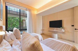 2 chambres, fer et planche à repasser, Wi-Fi, draps fournis