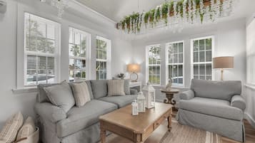 Condo, 1 King Bed with Sofa bed (La Barra #101) | Living area