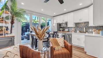 Condo, Multiple Beds (La Barra #101.5) | Interior