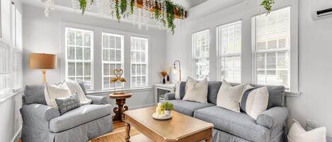 Condo, 1 King Bed with Sofa bed (La Barra #103) | Living area