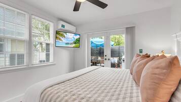 Condo, 1 King Bed with Sofa bed (La Barra #103) | 1 bedroom