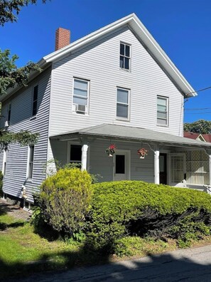 Exterior - Otter Cliff Studio in the Heart of Bar Harbor (Bar Harbor)