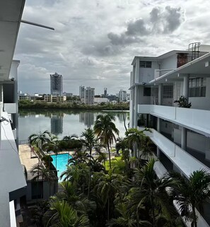 Property grounds - Priceless lagoon view apartment (San Juan)