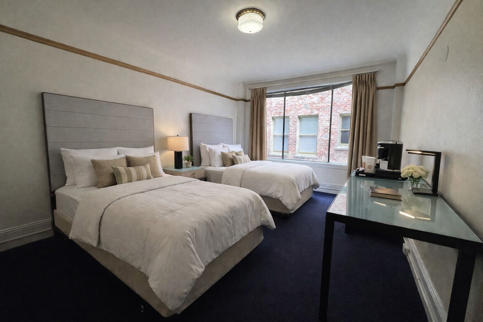 基本雙人房單人入住, 2 張標準雙人床, 非吸煙房 | 布置獨特、書桌、筆電工作空間、免費無線上網