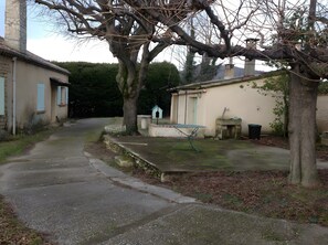 Terrace/patio - 120 m² Villa in Drôme Provençale with Large Private Grounds (Taulignan)