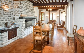 Dining - 120 m² Villa in Drôme Provençale with Large Private Grounds (Taulignan)